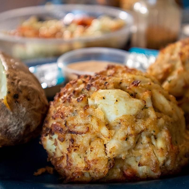 9 Delaware Crab Cake Counters That Keep It Old-School - Decor Hint Crab Cake Company