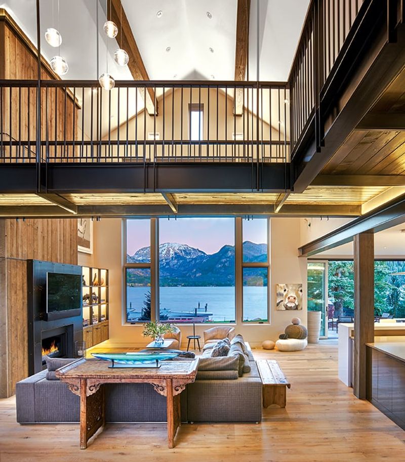 Grand Lake Lakeside Homes Wanting Nautical-Mountain Fusion
