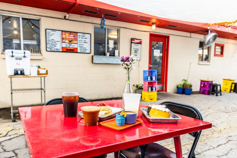 Mercado Sin Nombre: Taco Truck Treasure