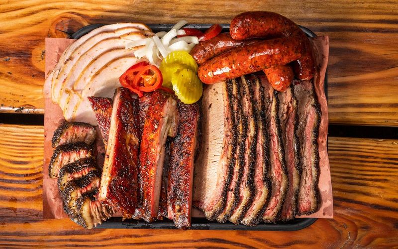 11 Texas Barbecue Chains That Bring Homemade Flavor To Every Bite - Decor Hint LaVaca BBQ (Port Lavaca, TX)