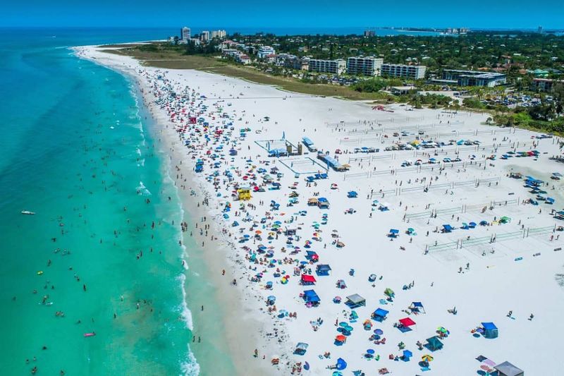 Florida Coastal Spots Swamped By Tourists - Decor Hint Siesta Key's Not-So-Secret Paradise