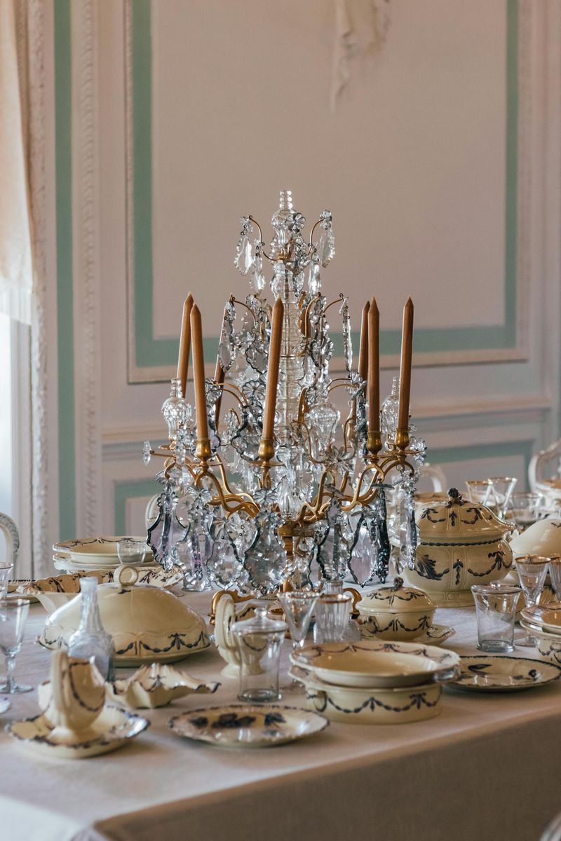 Formal Dining Rooms with Chandeliers