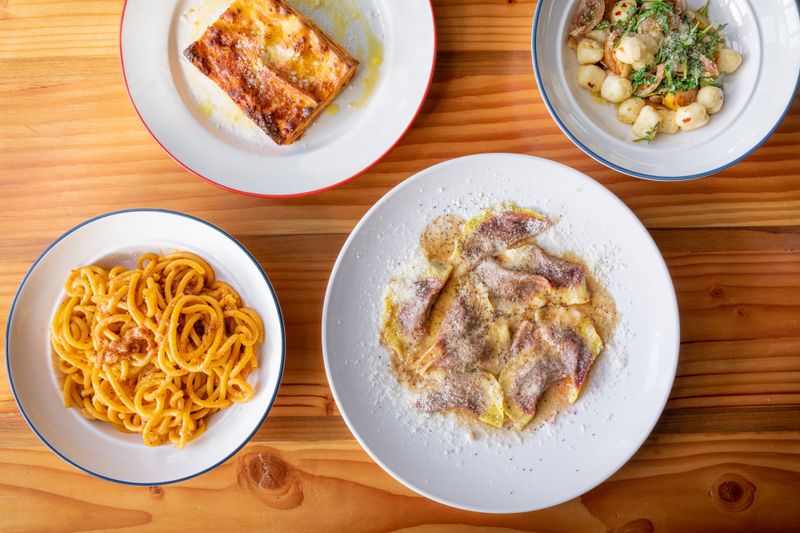 Colapasta, Santa Monica's Pasta Pocket