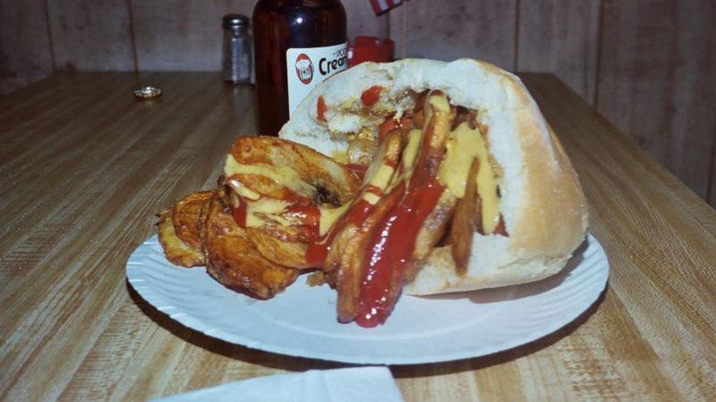 Charlie's Famous Italian Hot Dogs, Kenilworth