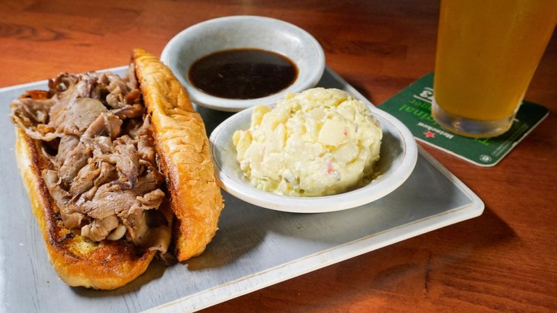 Beachside Florida Fish Shacks Serving Perfect Grouper Sandwiches - Decor Hint The Big Deck Bar & Grill – Cedar Key