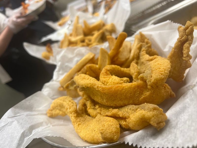Shivers Creek Catfish House (Crystal Springs / Pinola, MS)