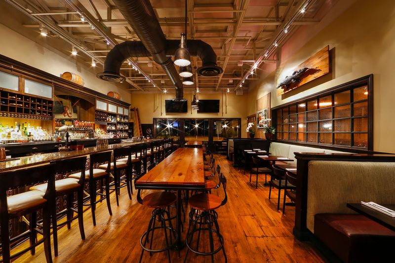 10 Affordable Florida Restaurants Everyone Raves About - Decor Hint The Ravenous Pig