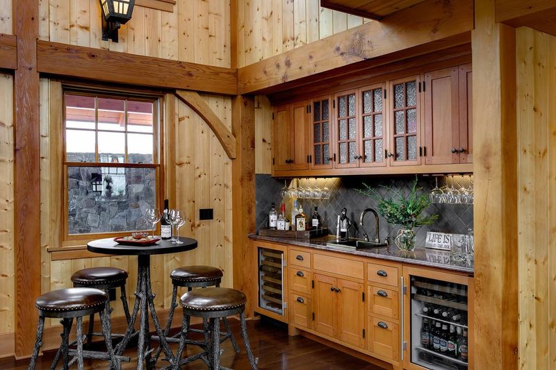 Roxbury Onyx Oasis