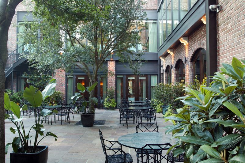 12 Sophisticated Texas Restaurants For An Elegant Dining Experience - Decor Hint Brennan's Of Houston