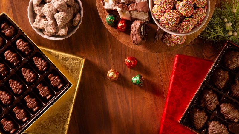 8 Nostalgic Ohio Candies That Take You Back In Time - Decor Hint Malley's Chocolate Bars