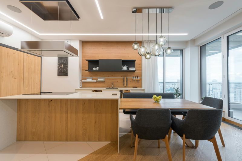 Large, Open Kitchens