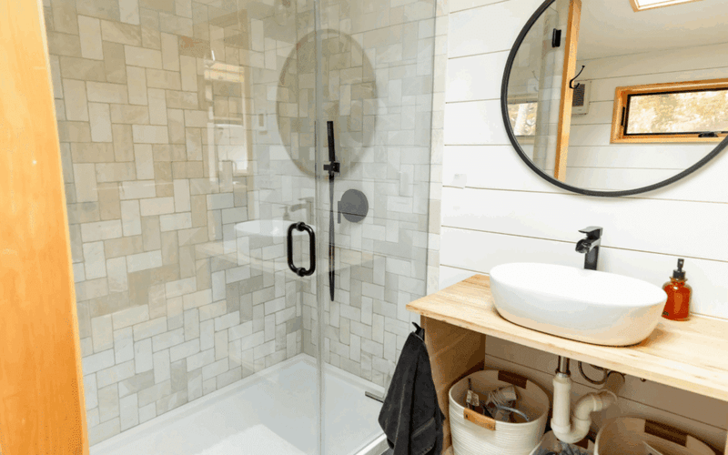 Minimalist Designs With Warm Touches