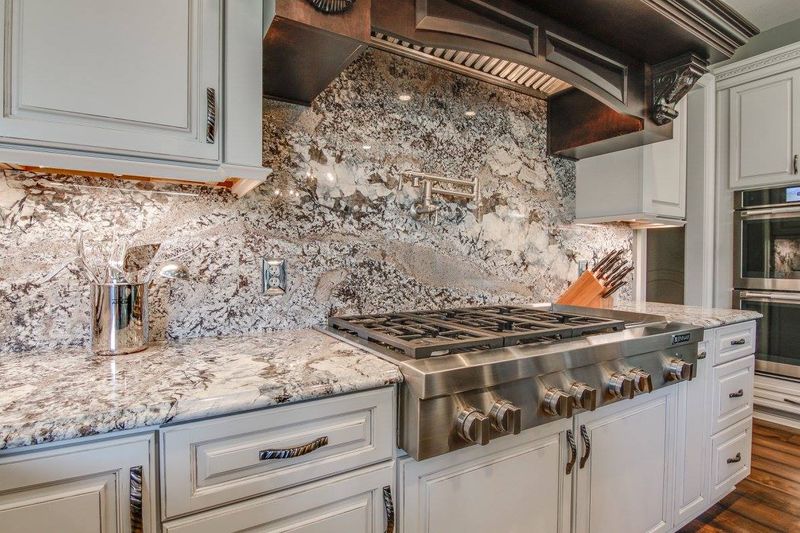 Allentown Granite Feature Kitchen
