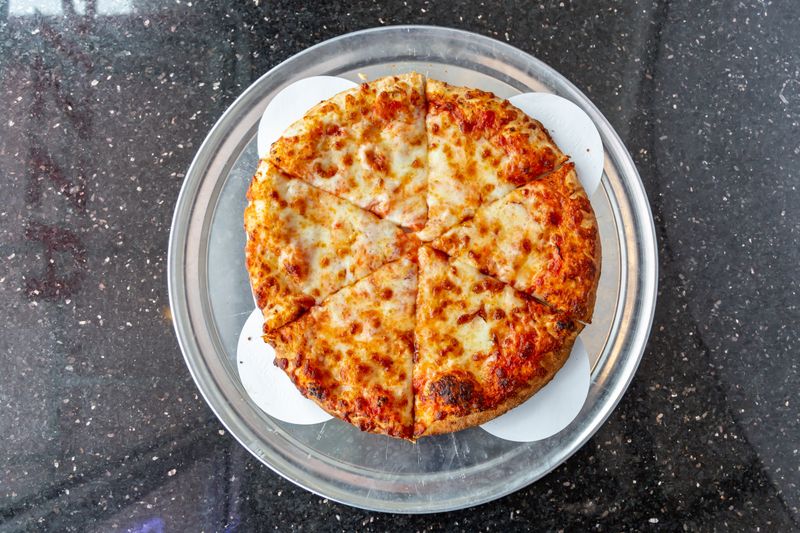 Angelina’s Pizza: Thin Crust Classics With A Stamford Twist
