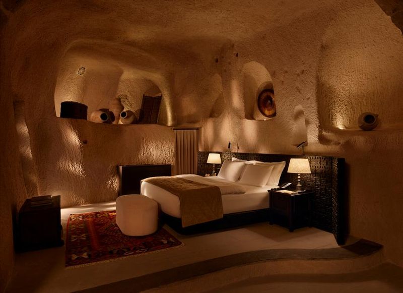 Carlsbad Pueblo Bedroom – Cave-Inspired Serenity