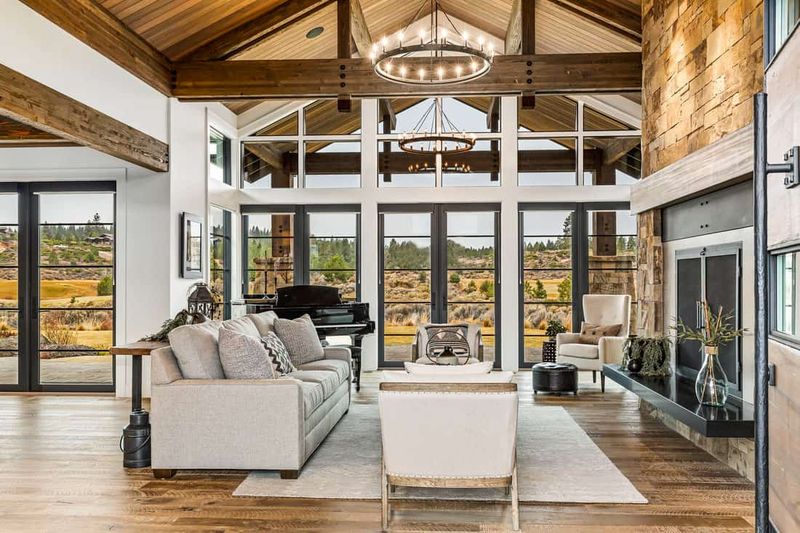 Bend Mountain Retreat Oregon