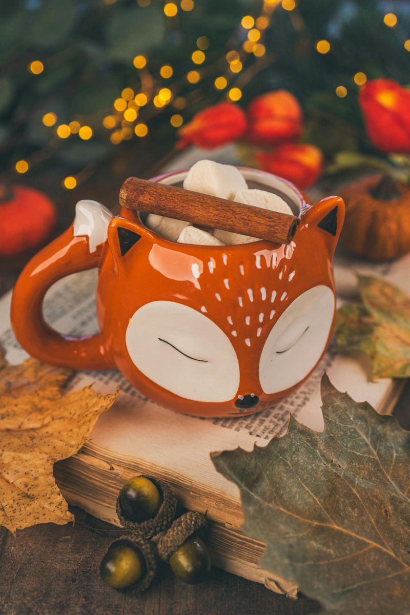 Fall Color Palettes For Seasonal Decorating - Decor Hint Rustic Amber & Burnt Orange
