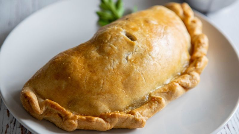 20 Favorite Foods You're Ruining By Storing In The Fridge, Michigan Style - Decor Hint U.P. Pasties