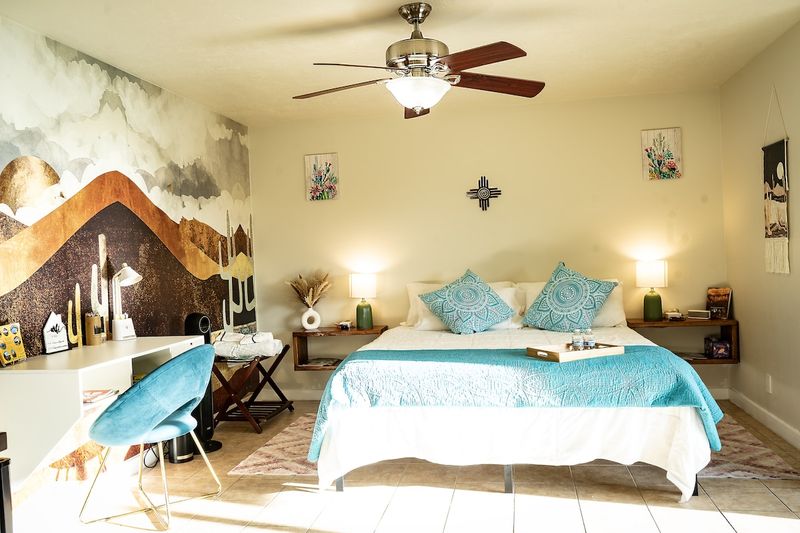 Rio Rancho Pueblo Bedroom – Contemporary Desert Haven