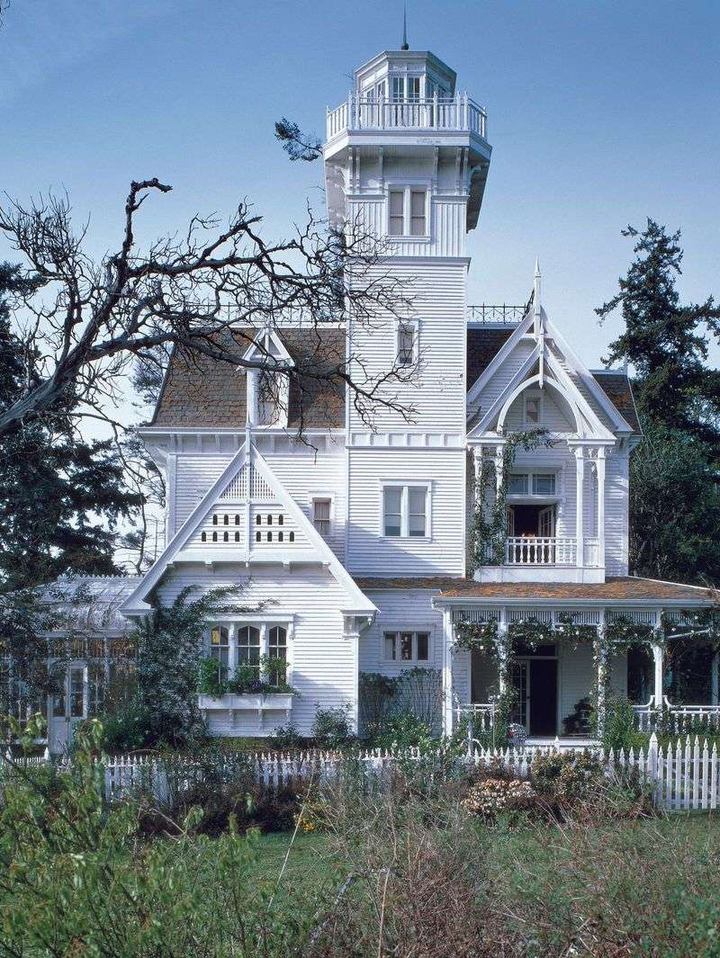 The Enchanting Victorian From Practical Magic