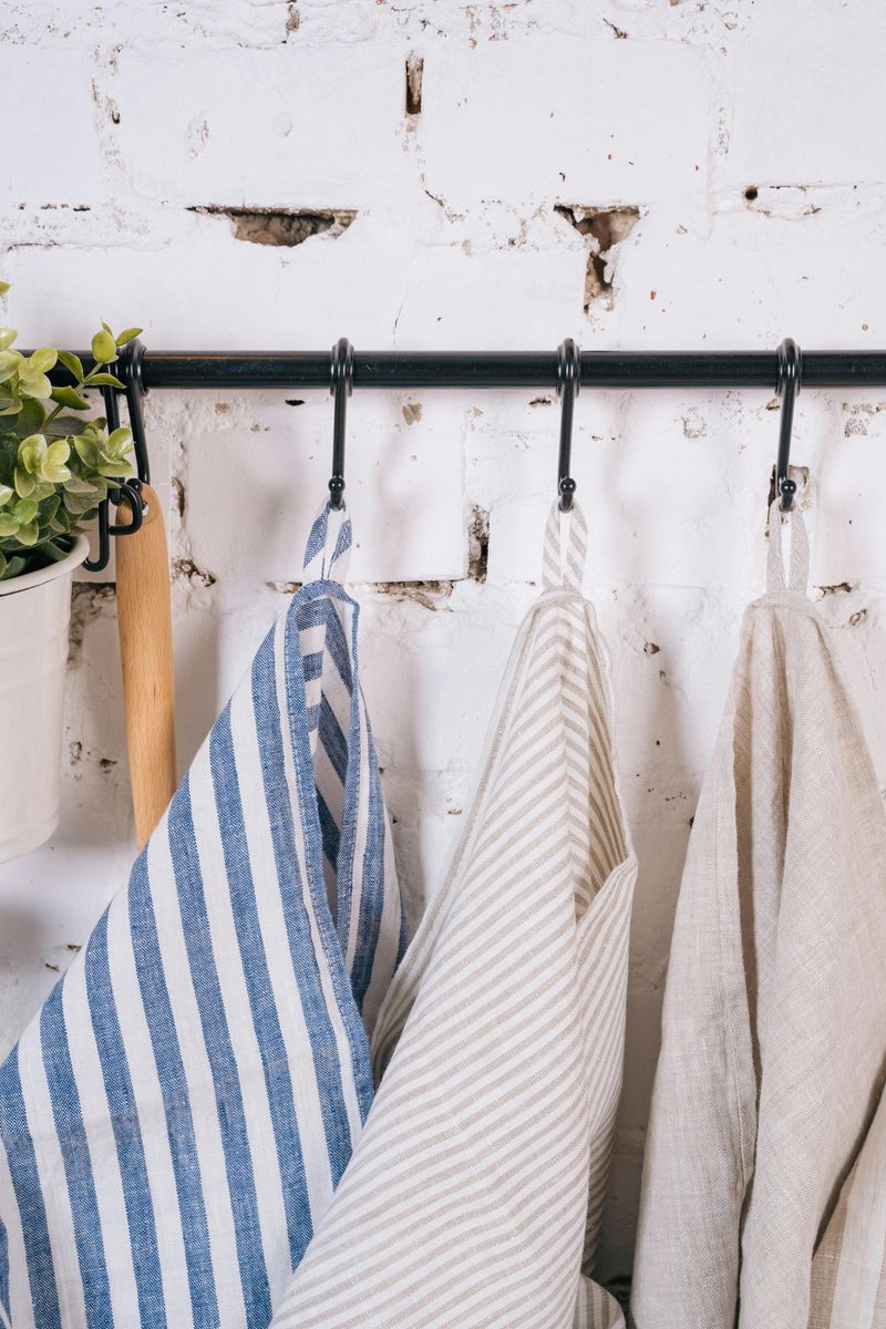 15 Simple Kitchen Design And Decor Ideas To Refresh Your Home - Decor Hint Open Storage Solutions