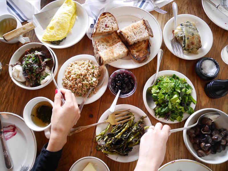 12 Oregon Restaurants That Deserve A Bigger Crowd - Decor Hint Navarre – Mediterranean Small Plates For Sharing