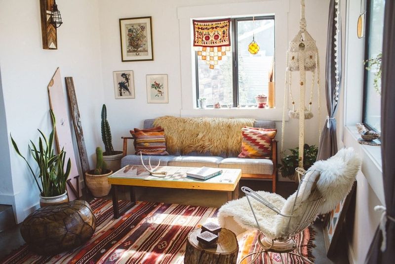 10 California Desert Retreats With Interiors That Match The Landscape - Decor Hint Bohemian Desert Dreamscape: Joshua Tree Eccentricity