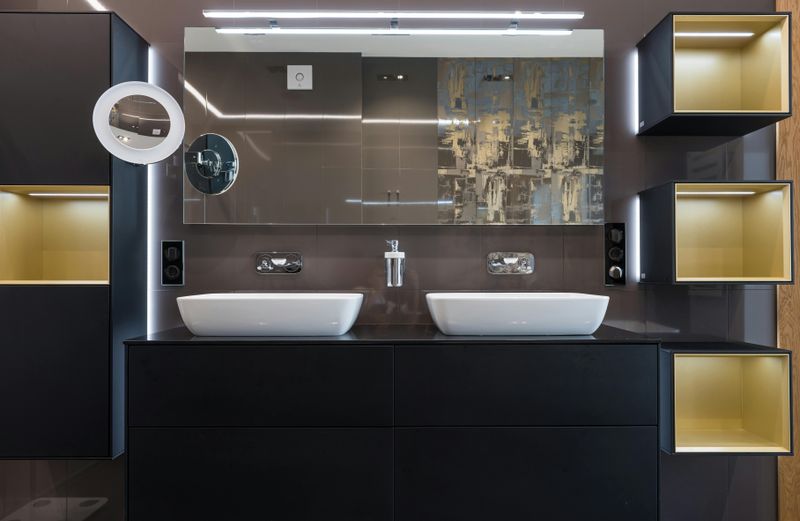 Double Vanity Divider