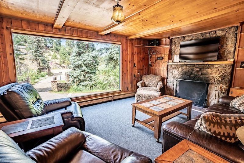 Colorado Bear Creek Cabins – Evergreen, CO