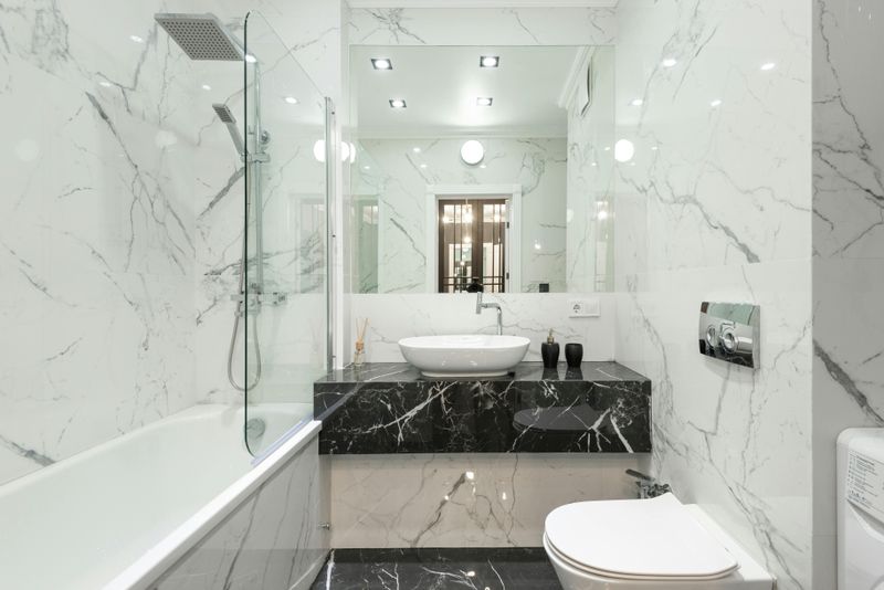 Builder-Grade Lighting Fixtures
