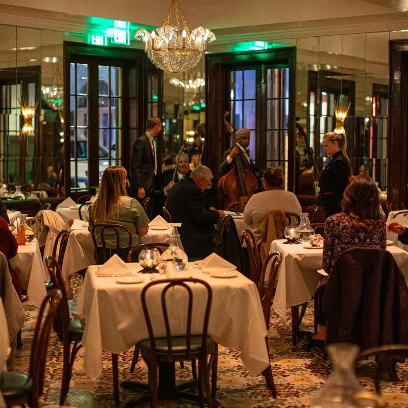 Arnaud's – Jazz Brunch Paradise
