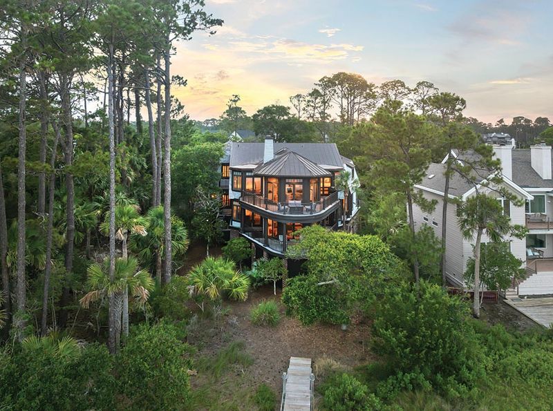 12 Homes Along South Carolina's Coast That Could Feel Classically Southern - Decor Hint Seabrook Island Coastal Home – Private Retreat Living