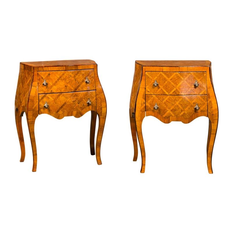 Cabriole Legs With Contemporary Finishes