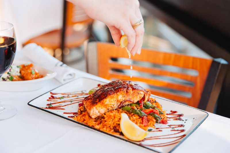 Shem Creek Bar & Grill