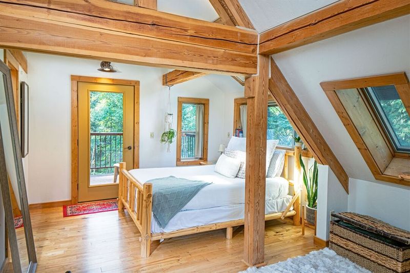 7 Montana A-Frame Chalets With Interiors That Whisper Cozy - Decor Hint Moonlight Basin Hideaway