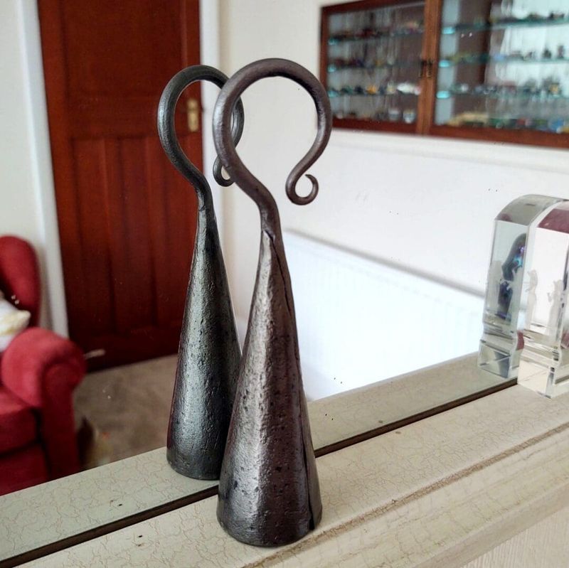 Iron Lanterns With Candle Snuffers