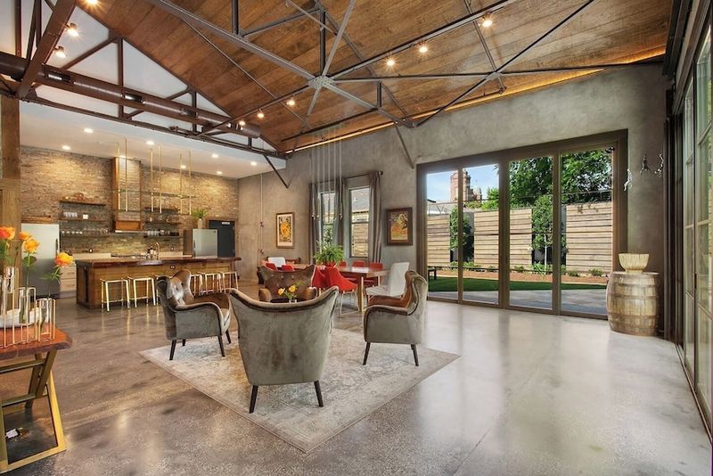9 Phoenix Outdoor Rooms Designed In Earthborn Elegance With Reclaimed Elements - Decor Hint Firehouse Alfresco Game Room