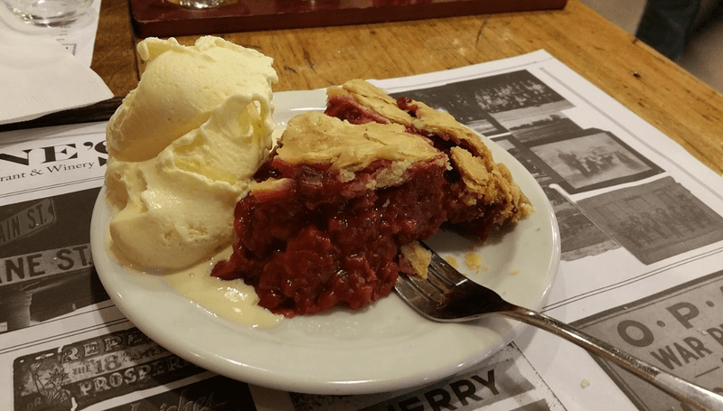 Crane's Pie Pantry — Fennville