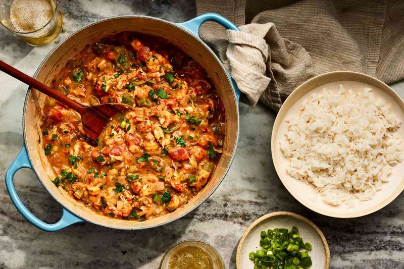 15 Louisiana Recipes Too Good To Stay In Grandma's Notebook - Decor Hint Maw Maw's Crawfish Étouffée