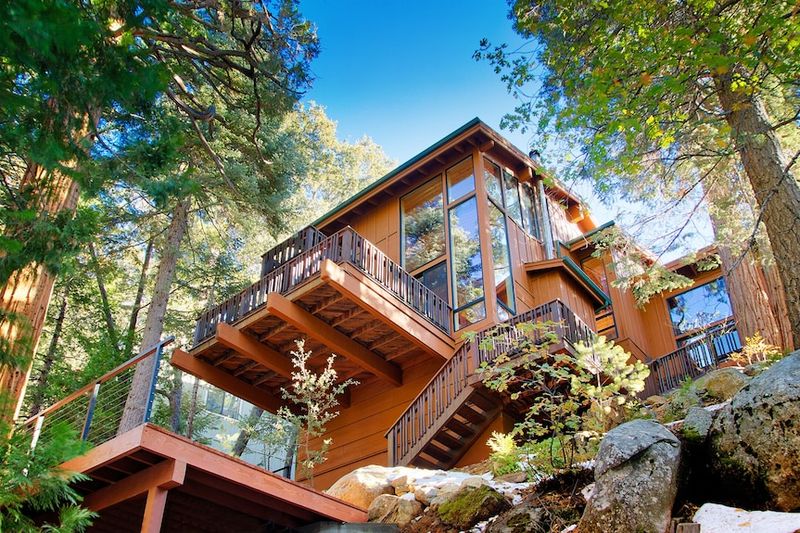 12 California Mountain Cabins That Blend Rustic With Modern Comfort - Decor Hint Saddle Mountain Retreat – Private Luxury Stay