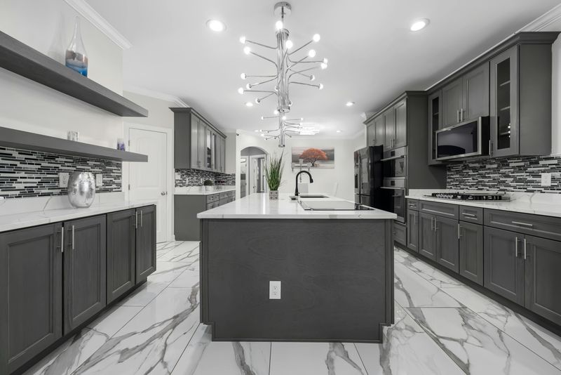 Gray Kitchen With Marble Or Quartz Countertops