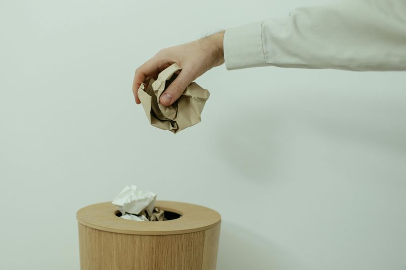 12 Things You Can Clear Away To Get Your Home Guest-Ready - Decor Hint Overflowing Trash Bins