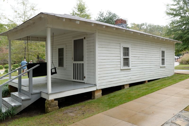 Tupelo Traditional Farmhouse Mississipp