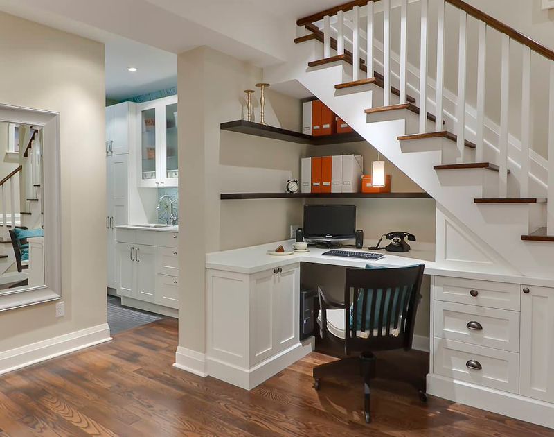 Home Office Desk Niches