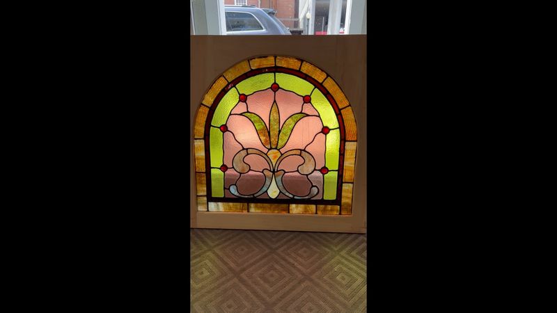5 Washington Craftsman Bedrooms With Built-In Warmth - Decor Hint Stained Glass Transom Windows in Port Townsend
