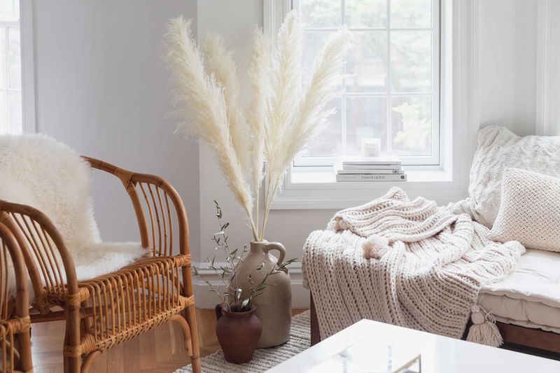 Dried Pampas Grass In Ceramic Vases