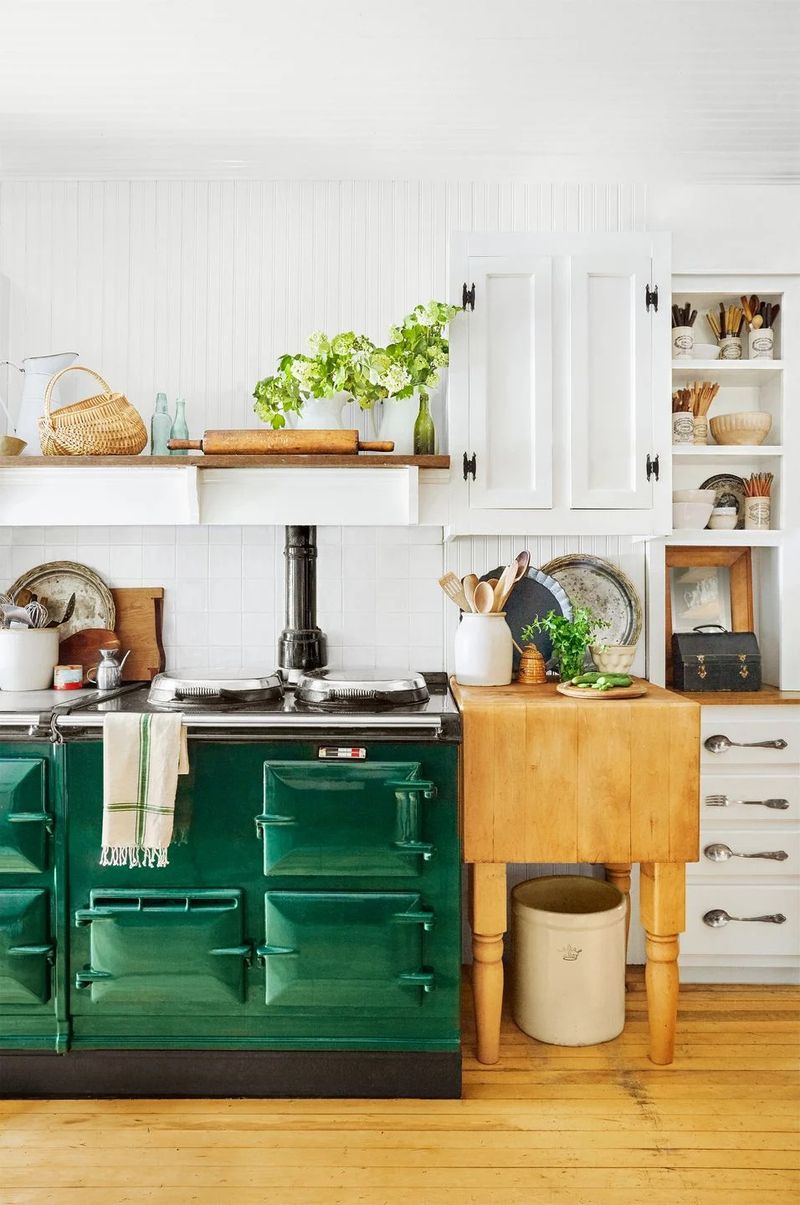 Grandma Miller's Pie-Making Corner
