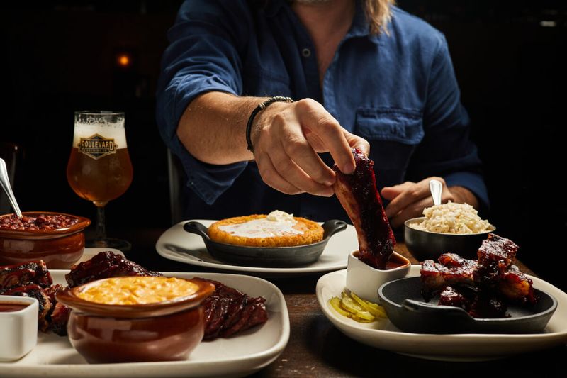 8 Kansas City BBQ Joints Where Burnt Ends Steal The Show - Decor Hint Burn Theory Fire Kitchen