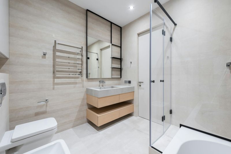 14 Ideas That Can Transform Your Bathroom, From Easy Updates To Complete Renovations - Decor Hint Glass Shower Doors