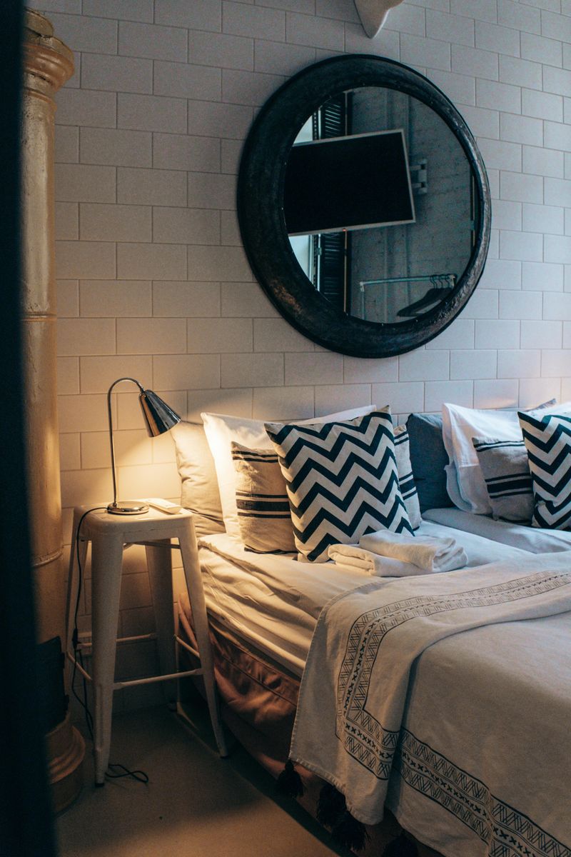 8 Ways Scale Could Be Affecting Your Room Without You Knowing - Decor Hint Tiny Pillows Lost on King-Sized Bedding